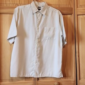 Mens short sleeve button down shirt